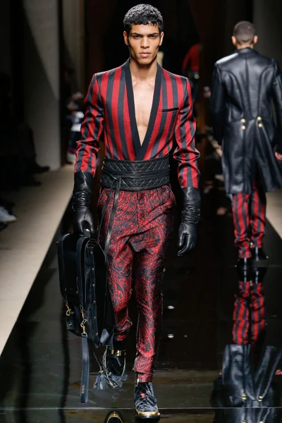 Look 6